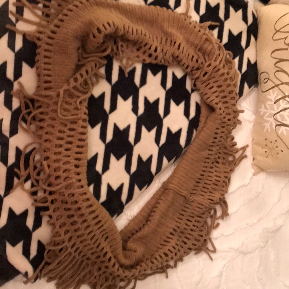 scarf !! - Picture 2 of 3